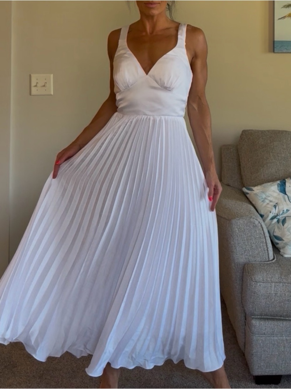 NWOT Women's White Pleated Midi Dress with V-Neck